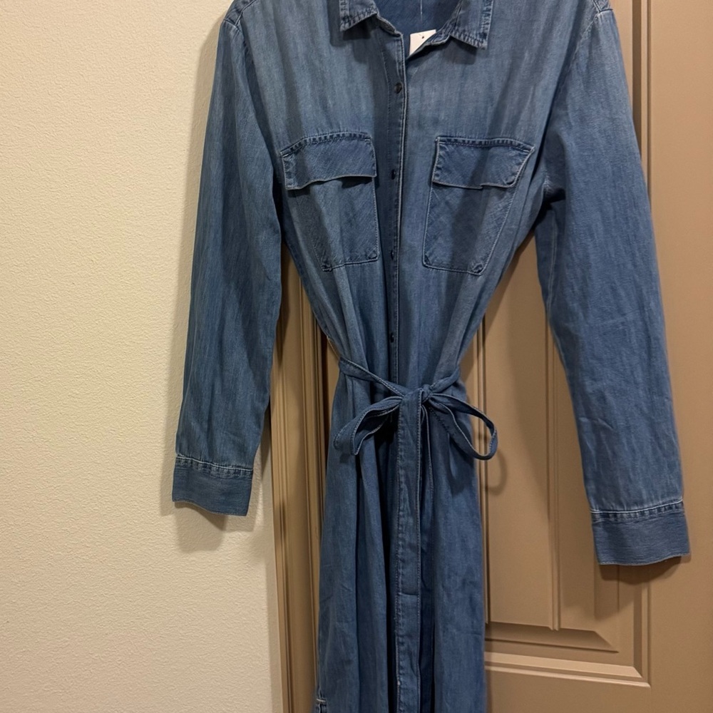 Gap 1969- Denim Long-Sleeve Maxi Dress
Button front with side slits.